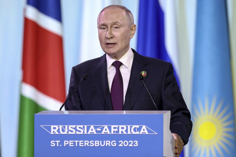 V. Putinas: Rusija ir Afrika skatins „daugiapolę tvarką“ 