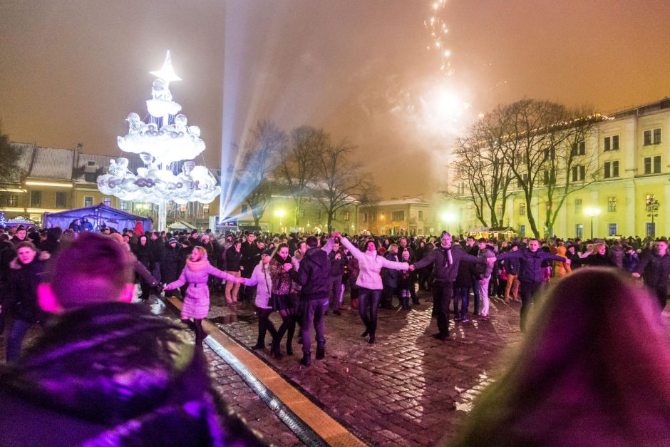 Kauniečiai 2015-uosius ir eurą pasitiko skaičiuodami sekundes