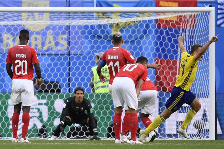 Švedija pateko į pasaulio futbolo čempionato ketvirtfinalį