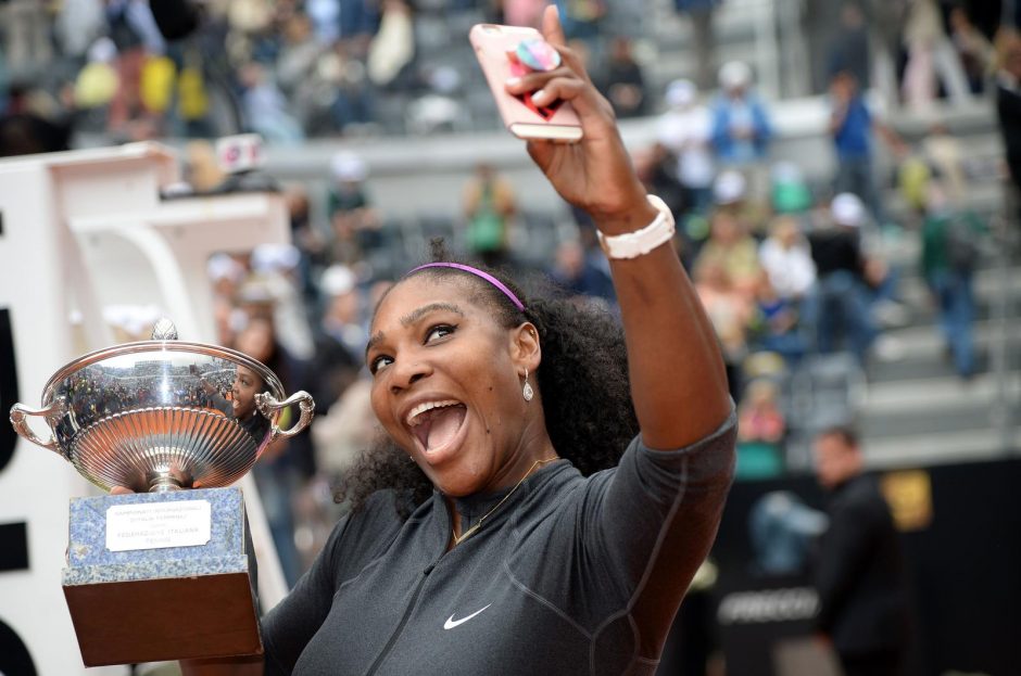 S. Williams ketvirtą kartą laimėjo WTA serijos moterų teniso turnyrą 