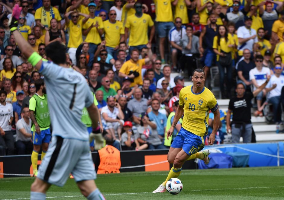 Italijos futbolininkai palaužė Švedijos rinktinę ir iškopė į aštuntfinalį