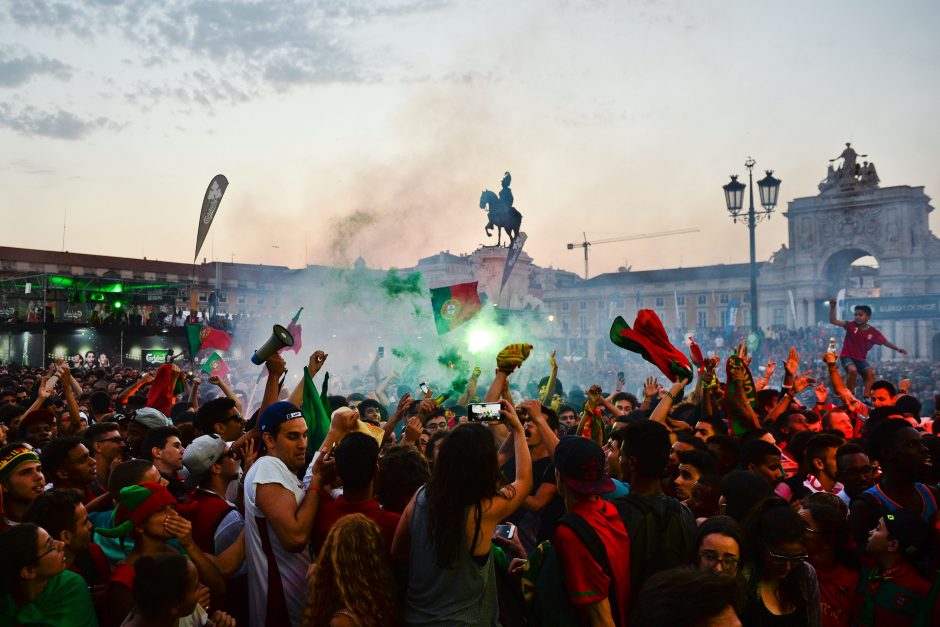 Velso futbolininkus patiesę portugalai žengė į finalą