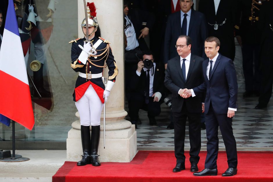 E. Macronas inauguruotas Prancūzijos prezidentu