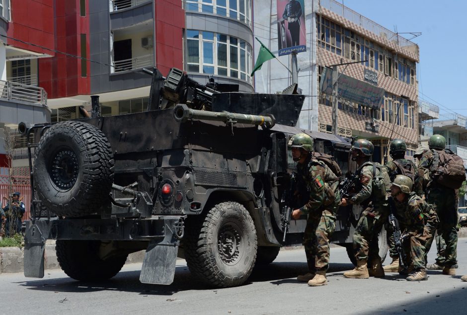 Afganistane ginkluoti užpuolikai atakavo nacionalinio transliuotojo biurą