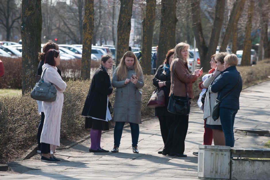 Kas iš tikrųjų „užminavo“ Kalniečių polikliniką?