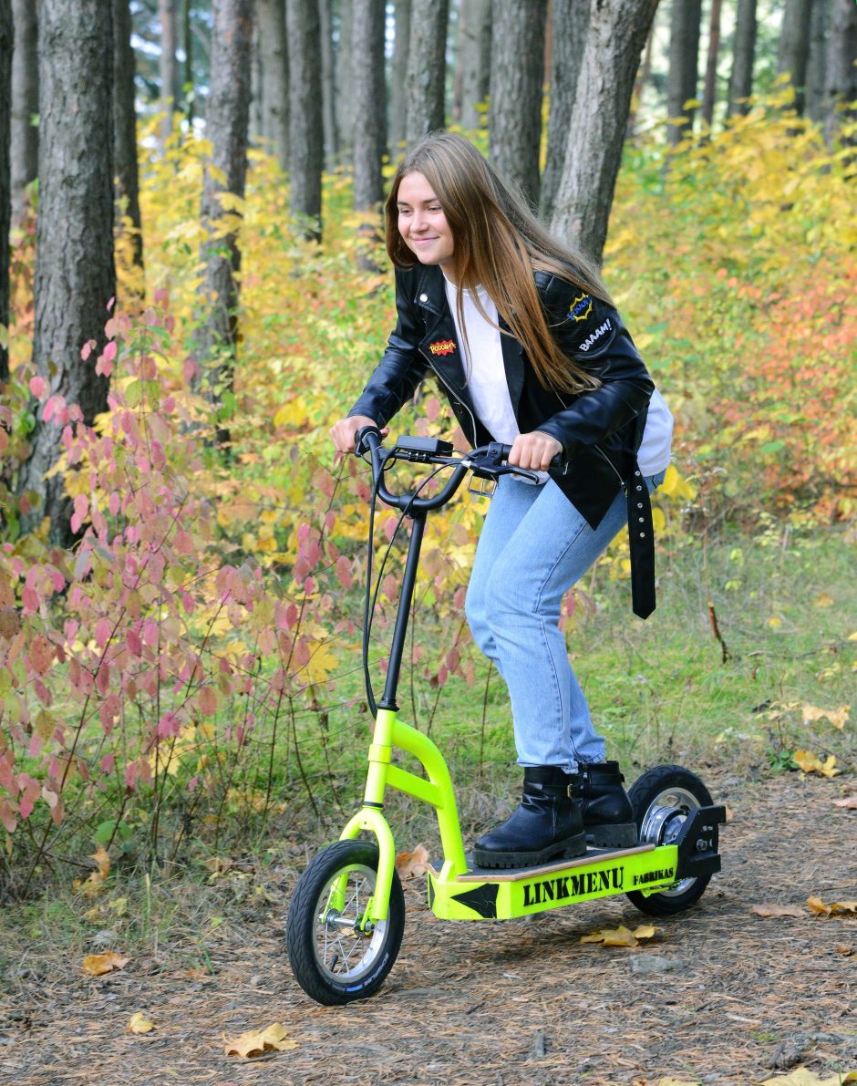 Nauja žvaigždė: sukurtas miestiečiams skirtas elektrinis paspirtukas