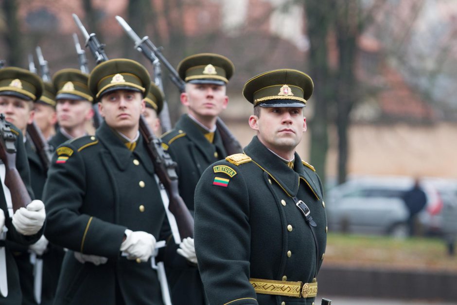 Garbės sargybos kuopa mini 25-ąsias įkūrimo metines