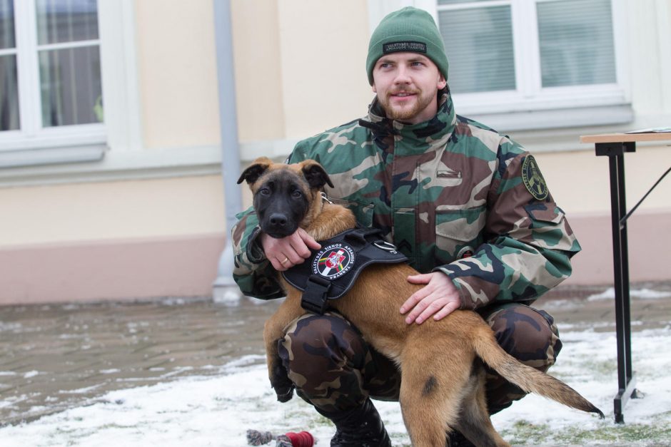 Ramzio netekusiam pasieniečiui – naujas aviganis Marsas