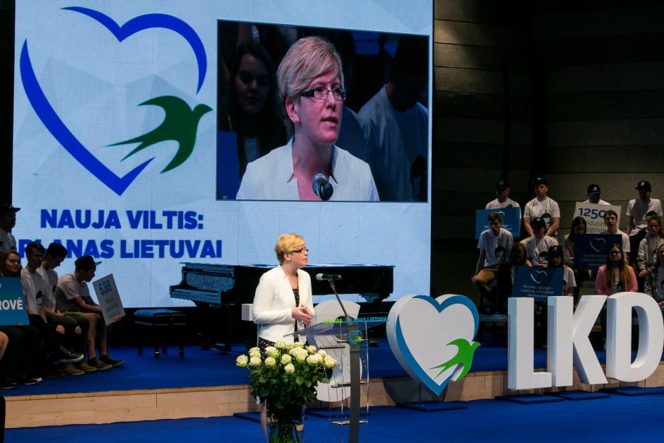 Konservatorių suvažiavime R. Šimašius atsiprašinėjo dėl E. Masiulio