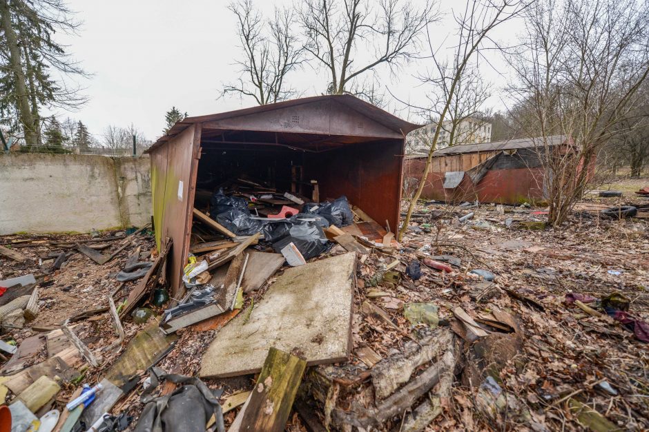 Skelbia apie laimėtą kovą: neteisėti garažai Kaune išnyko per metus