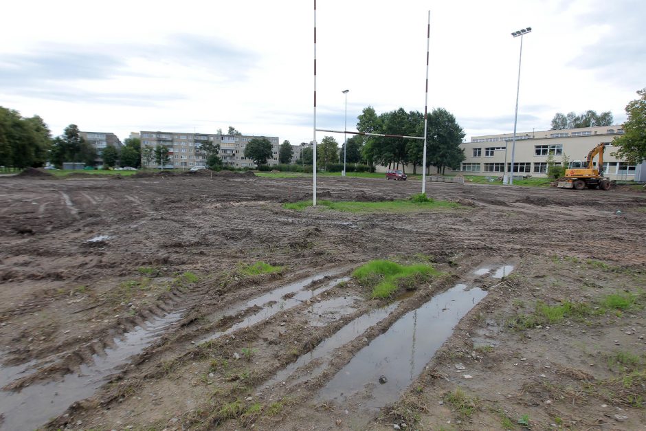 Mokslo metai prasidės be stadionų