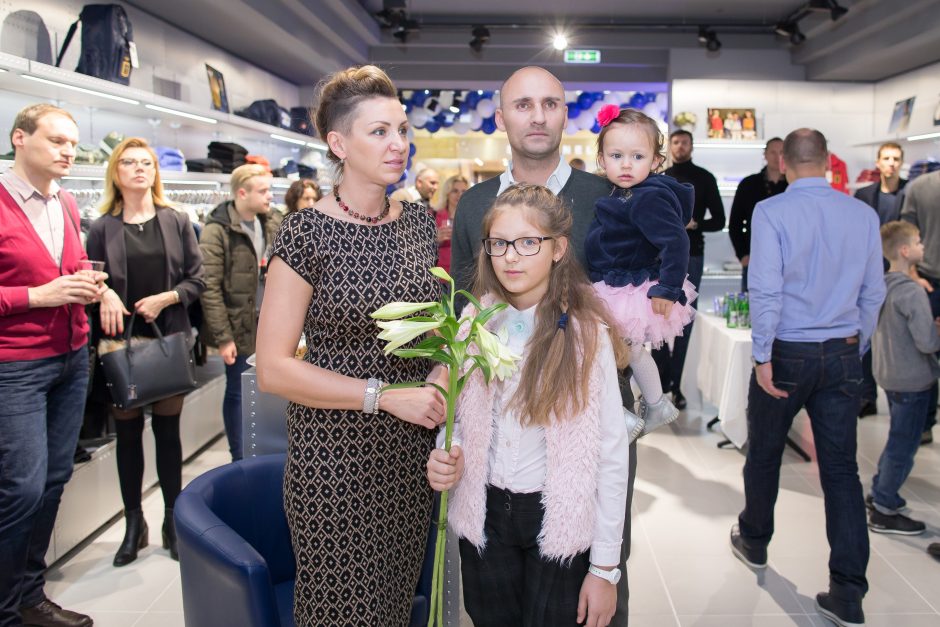 D. Lavrinovičius: žmona drabužius perka ir mano broliui