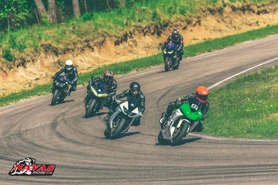 Motociklų čempionato pirmajame etape – tikrų entuziastų šou