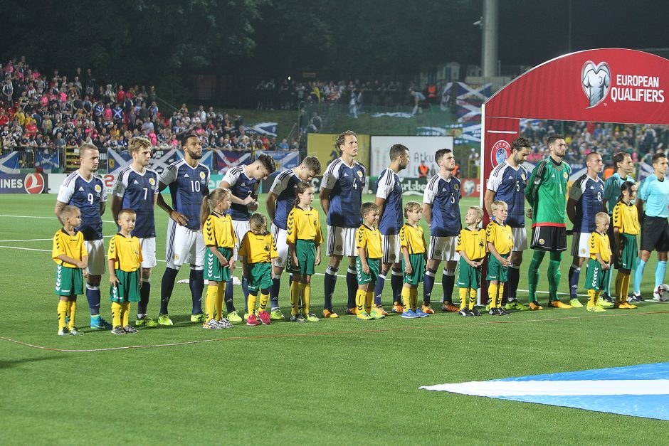 Pasaulio futbolo čempionato atranka: Škotija sutriuškino Lietuvą