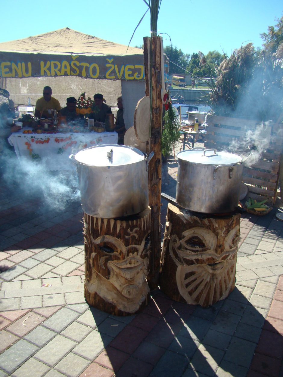 Žuvienės virimo čempionate išvirta rekordiškai daug sriubos