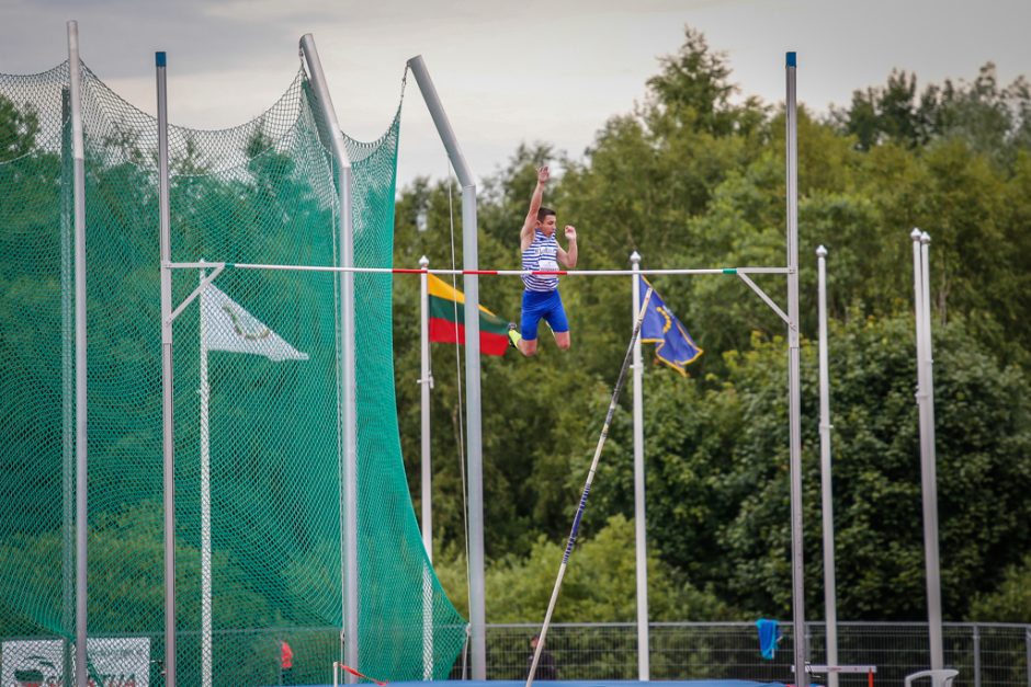 Krepšininkus „išstūmę“ lengvaatlečiai išsiaiškino Lietuvos čempionus