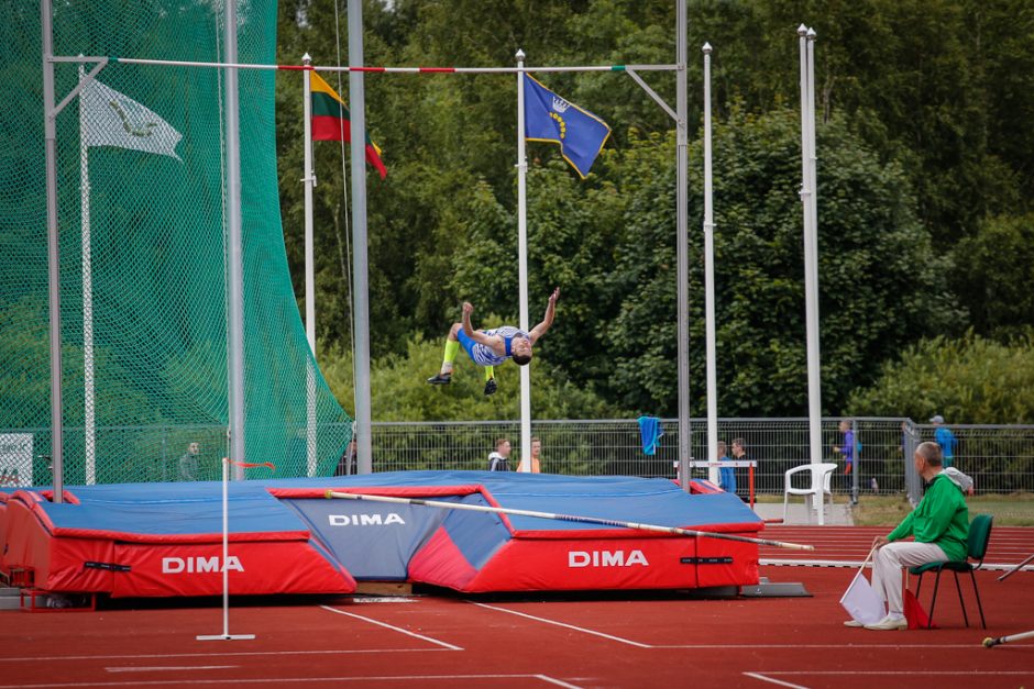 Krepšininkus „išstūmę“ lengvaatlečiai išsiaiškino Lietuvos čempionus