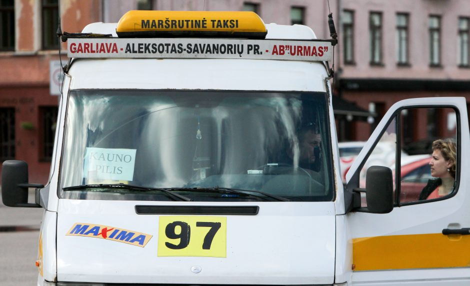 Maršrutinių autobusiukų vairuotojai: tai baisu!