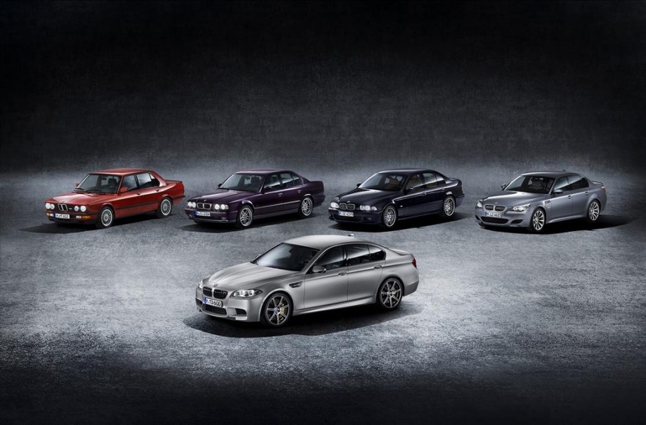 Galingiausias ribotos serijos „BMW M5“ sedanas „30 Jahre M5“ pasieks ir Lietuvą