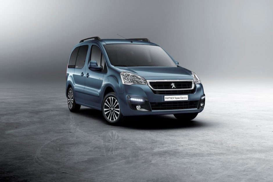 Ženevoje „Peugeot“ pristatys vienatūrį elektromobilį „Partner Electric“