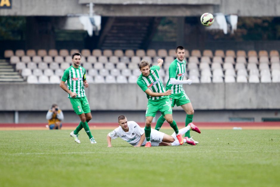 Įvarčių lietuje Kaune „Žalgiris“ ketvirtą kartą nugalėjo „Spyrį“