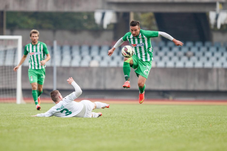 Įvarčių lietuje Kaune „Žalgiris“ ketvirtą kartą nugalėjo „Spyrį“