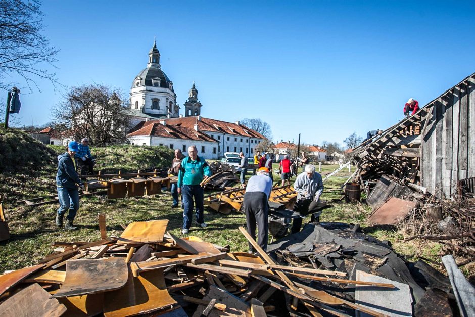 Talka Pažaislyje baigėsi sveikuoliškomis vaišėmis