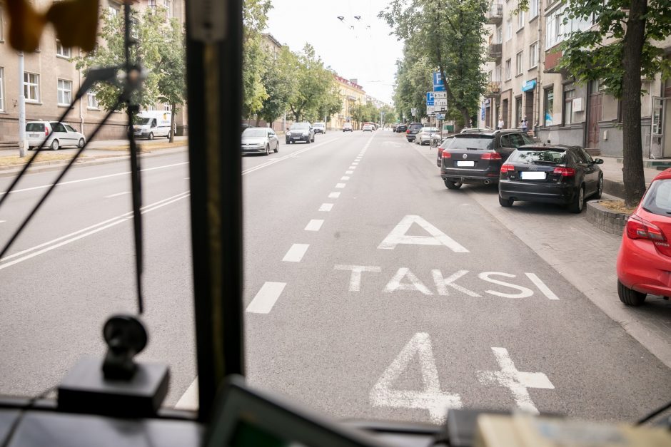 Vilniuje pažeidėjus, važiuojančius A juosta, fiksuos troleibusai