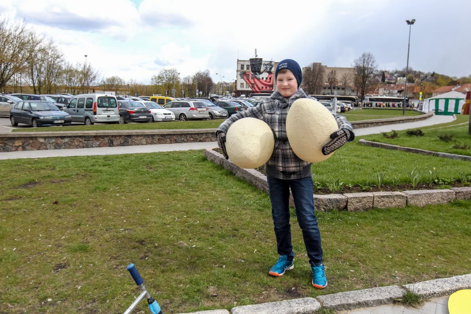 Vaikus sukvietė „Velykėlės prie Kauno pilies“