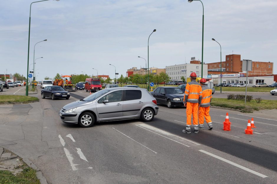 Uostamiestyje pradedamas gatvių provėžų remontas