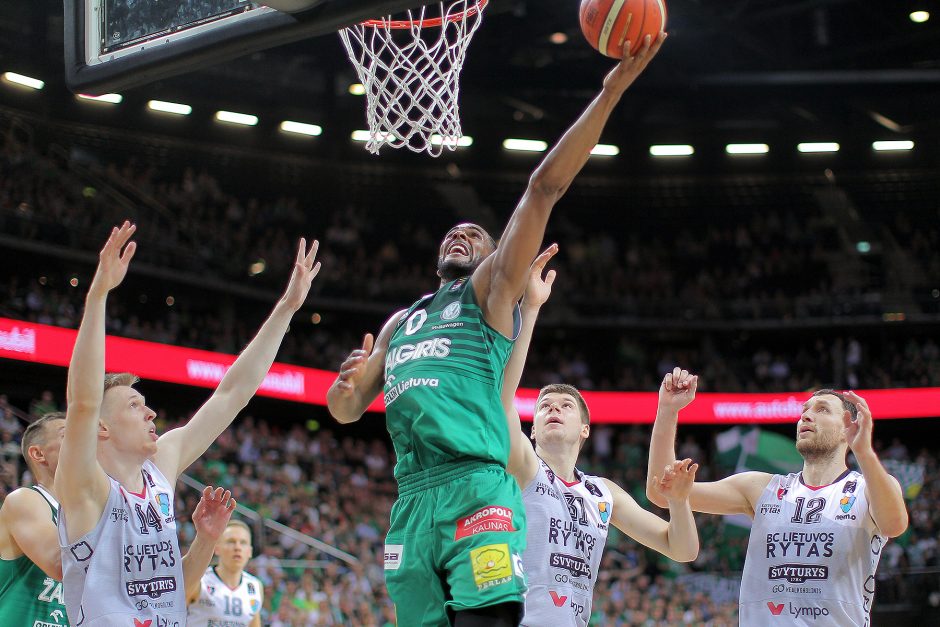 LKL finalas: „Žalgiris“ įveikė „Lietuvos rytą“ ir serijoje pirmauja 2:1