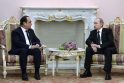 Francois Hollande ir Vladimiras Putinas