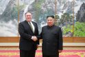 Mike&#039;as Pompeo ir Kim Jong Unas