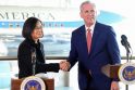 Tsai Ing-wen ir Kevinas McCarthy 