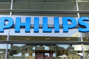„Philips“ pelnas per metus išaugo 6 kartus, pajamos nepateisino lūkesčių