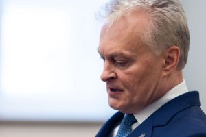 G. Nausėda vetavo pataisais, kurios leistų siuntimus išrašyti privačių įstaigų medikams