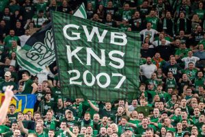 „Green White Boys“ sukritikavo sirgalių elgesį: tiesiog negrįžkite