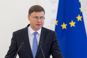 Vilniuje lankosi ECB vadovė Lagarde ir EK vicepirmininkas Dombrovskis