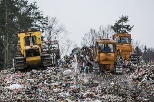 Trigubai didesnis atliekų mokestis kaitina kraują: už toną mokėsime virš 50 eurų