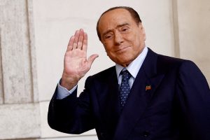 Mirė Italijos ekspremjeras S. Berlusconi