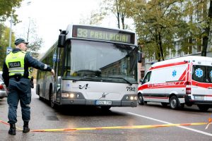 Sostinės maršrutiniame autobuse rastas mirusio vyro kūnas