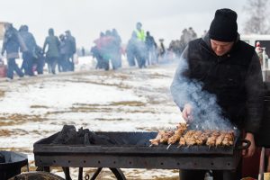 Vietoje žirgų lenktynių Dusetose rengiama žiemos šventė