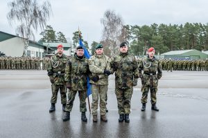 Rukloje tarnybą pradėjo penkioliktoji NATO priešakinių pajėgų kovinė grupė