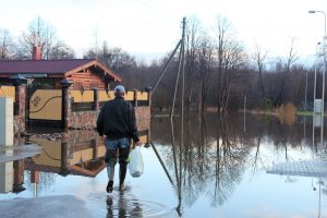 Potvyniams suvaldyti Klaipėdos savivaldybė siūlo palei Danę nestatyti pylimų, o valyti upes