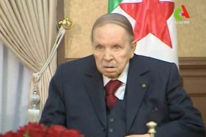 Atsistatydino Alžyro prezidentas A. Bouteflika