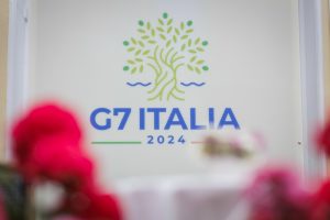 G-7: vis dar įmanomas diplomatinis sprendimas dėl krizės Artimuosiuose Rytuose