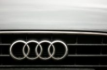 Kauno rajone susidūrė du „Audi“ automobiliai