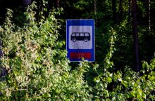 Autobusų stotelėje – smurto protrūkis: nepažįstamas vyras trenkė moteriai