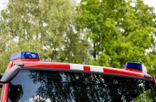 Vilkaviškio rajone ugniagesiai ištraukė į duobę įkritusį vyrą
