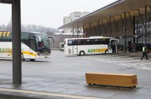 Tolimojo susisiekimo „Kautros“ autobusuose jau galima atsiskaityti banko kortelėmis